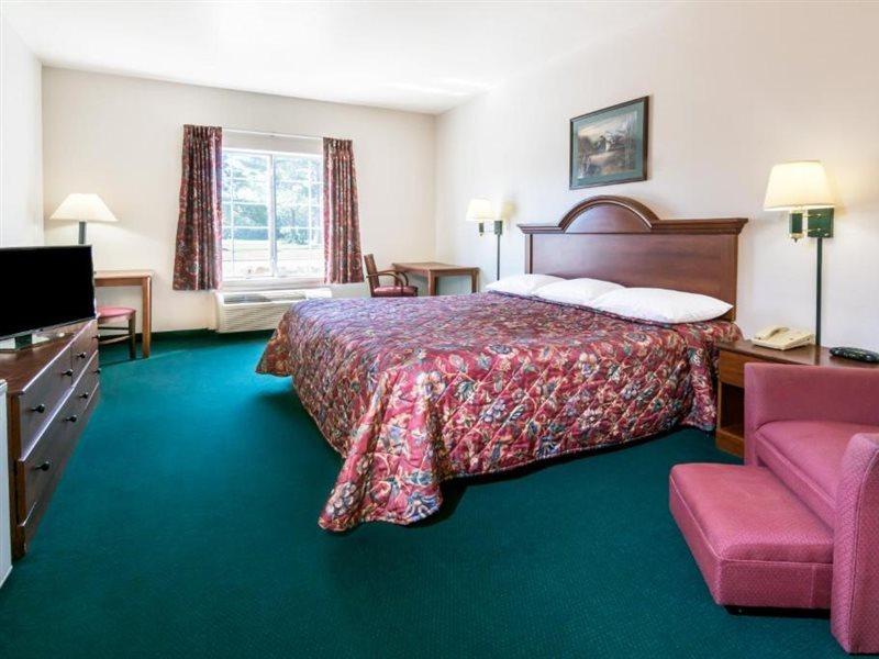 Super 8 By Wyndham Kountze Big Thicket Nat'L Pres Area Hotell Exteriör bild